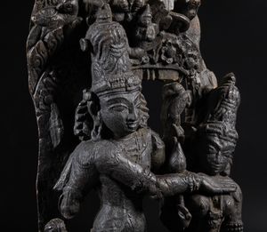 Arte Cinese : Incensiere tripode in bronzo Cina, dinastia Qing, XVIII secolo  - Asta Asta 392 | ARTE ORIENTALE E ISLAMICA - ARTE AFRICANA, OCEANICA E DELLE AMERICHE - EAST AND SOUTH: ASIAN, ISLAMIC, INDIAN AND ETHNOGRAPIC ART Online - Associazione Nazionale - Case d'Asta italiane