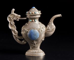 Arte Cinese : Statua in terracotta raffigurante fanciulla a cavalloCina, dinastia Tang, IX secolo  - Asta Asta 392 | ARTE ORIENTALE E ISLAMICA - ARTE AFRICANA, OCEANICA E DELLE AMERICHE - EAST AND SOUTH: ASIAN, ISLAMIC, INDIAN AND ETHNOGRAPIC ART Online - Associazione Nazionale - Case d'Asta italiane