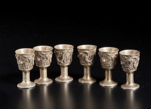 Arte Cinese : Statua in terracotta raffigurante fanciulla a cavalloCina, dinastia Tang, IX secolo  - Asta Asta 392 | ARTE ORIENTALE E ISLAMICA - ARTE AFRICANA, OCEANICA E DELLE AMERICHE - EAST AND SOUTH: ASIAN, ISLAMIC, INDIAN AND ETHNOGRAPIC ART Online - Associazione Nazionale - Case d'Asta italiane