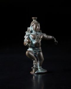 Arte Cinese : Figura in bronzo raffigurante Maitreya  Cina, periodo Ming (?), XVI-XVII secolo  - Asta Asta 392 | ARTE ORIENTALE E ISLAMICA - ARTE AFRICANA, OCEANICA E DELLE AMERICHE - EAST AND SOUTH: ASIAN, ISLAMIC, INDIAN AND ETHNOGRAPIC ART Online - Associazione Nazionale - Case d'Asta italiane