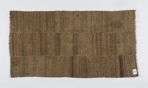 Arte Cinese : Coppia di dipinti ovali su setaCina, dinastia Qing, XIX secolo  - Asta Asta 392 | ARTE ORIENTALE E ISLAMICA - ARTE AFRICANA, OCEANICA E DELLE AMERICHE - EAST AND SOUTH: ASIAN, ISLAMIC, INDIAN AND ETHNOGRAPIC ART Online - Associazione Nazionale - Case d'Asta italiane