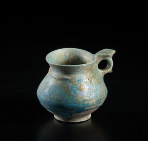 Arte Cinese - Vaso in giada verde. Cina, XX secolo