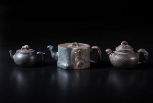 Arte Cinese : Sigillo in pietra saponaria con base in legno.Cina, ,inizi XX secolo.  - Asta Asta 392 | ARTE ORIENTALE E ISLAMICA - ARTE AFRICANA, OCEANICA E DELLE AMERICHE - EAST AND SOUTH: ASIAN, ISLAMIC, INDIAN AND ETHNOGRAPIC ART Online - Associazione Nazionale - Case d'Asta italiane