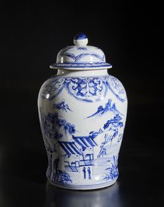 Arte Cinese : Coppia di grandi ciotole Canton con coperchio Cina, dinastia Qing, XIX secolo  - Asta Asta 392 | ARTE ORIENTALE E ISLAMICA - ARTE AFRICANA, OCEANICA E DELLE AMERICHE - EAST AND SOUTH: ASIAN, ISLAMIC, INDIAN AND ETHNOGRAPIC ART Online - Associazione Nazionale - Case d'Asta italiane