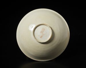 Arte Cinese : Testa femminile in pietra arenaria policroma. Cina, dinastia Tang  - Asta Asta 392 | ARTE ORIENTALE E ISLAMICA - ARTE AFRICANA, OCEANICA E DELLE AMERICHE - EAST AND SOUTH: ASIAN, ISLAMIC, INDIAN AND ETHNOGRAPIC ART Online - Associazione Nazionale - Case d'Asta italiane