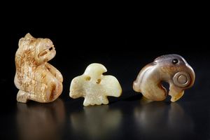 Arte Sud-Est Asiatico : Tessuto con decorazione istoriata Bali, XX secolo  - Asta Asta 392 | ARTE ORIENTALE E ISLAMICA - ARTE AFRICANA, OCEANICA E DELLE AMERICHE - EAST AND SOUTH: ASIAN, ISLAMIC, INDIAN AND ETHNOGRAPIC ART Online - Associazione Nazionale - Case d'Asta italiane