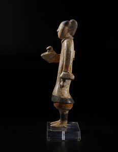 Arte Islamica : Ciotola in terracotta con decorazione incisaAfghanistan, Bamiyan, XII - XIII secolo  - Asta Asta 392 | ARTE ORIENTALE E ISLAMICA - ARTE AFRICANA, OCEANICA E DELLE AMERICHE - EAST AND SOUTH: ASIAN, ISLAMIC, INDIAN AND ETHNOGRAPIC ART Online - Associazione Nazionale - Case d'Asta italiane