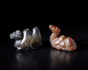 Arte Islamica : Tre vasi a bottiglia in ceramica con decorazione floreale Iran, XIX - XX secolo  - Asta Asta 392 | ARTE ORIENTALE E ISLAMICA - ARTE AFRICANA, OCEANICA E DELLE AMERICHE - EAST AND SOUTH: ASIAN, ISLAMIC, INDIAN AND ETHNOGRAPIC ART Online - Associazione Nazionale - Case d'Asta italiane