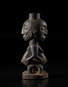 Arte Himalayana : Copertina di libro in legno intagliato Tibet, XVII secolo  - Asta Asta 392 | ARTE ORIENTALE E ISLAMICA - ARTE AFRICANA, OCEANICA E DELLE AMERICHE - EAST AND SOUTH: ASIAN, ISLAMIC, INDIAN AND ETHNOGRAPIC ART Online - Associazione Nazionale - Case d'Asta italiane