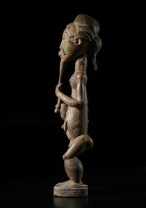 Arte Himalayana : Scultura in bronzo raffigurante Avalokitesvara Nepal, inizi XX secolo  - Asta Asta 392 | ARTE ORIENTALE E ISLAMICA - ARTE AFRICANA, OCEANICA E DELLE AMERICHE - EAST AND SOUTH: ASIAN, ISLAMIC, INDIAN AND ETHNOGRAPIC ART Online - Associazione Nazionale - Case d'Asta italiane