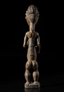 Arte Himalayana : Scultura in bronzo raffigurante Avalokitesvara Nepal, inizi XX secolo  - Asta Asta 392 | ARTE ORIENTALE E ISLAMICA - ARTE AFRICANA, OCEANICA E DELLE AMERICHE - EAST AND SOUTH: ASIAN, ISLAMIC, INDIAN AND ETHNOGRAPIC ART Online - Associazione Nazionale - Case d'Asta italiane