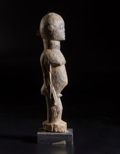 Arte Indiana : Gruppo tre bronzetti devozionali indiani India, inizio XX secolo  - Asta Asta 392 | ARTE ORIENTALE E ISLAMICA - ARTE AFRICANA, OCEANICA E DELLE AMERICHE - EAST AND SOUTH: ASIAN, ISLAMIC, INDIAN AND ETHNOGRAPIC ART Online - Associazione Nazionale - Case d'Asta italiane