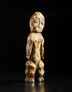 Arte Indiana - Pannello in legno raffigurante Vishnu con consorti India Meridionale, XVIII secolo