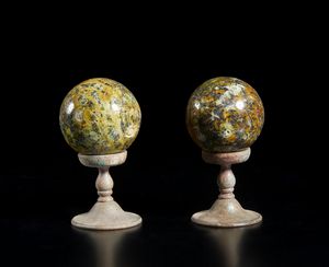 Arte africana : Costa d'Avorio, Attie. Marionetta (?) con braccia mobili.Legno con patina scura e perni in metallo. Inizi XX sec.  - Asta Asta 392 | ARTE ORIENTALE E ISLAMICA - ARTE AFRICANA, OCEANICA E DELLE AMERICHE - EAST AND SOUTH: ASIAN, ISLAMIC, INDIAN AND ETHNOGRAPIC ART Online - Associazione Nazionale - Case d'Asta italiane