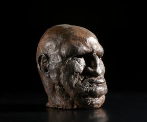 Arte africana - Nigeria, Yoruba. Figura di Ibeji. Legno, tracce di pigmenti. Inizi del XX sec.