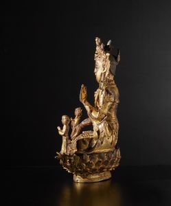 Arte africana : Regione del Cross River, Ekoi.Scultura legno, corno, osso, conchiglie.Segni d'uso.  - Asta Asta 392 | ARTE ORIENTALE E ISLAMICA - ARTE AFRICANA, OCEANICA E DELLE AMERICHE - EAST AND SOUTH: ASIAN, ISLAMIC, INDIAN AND ETHNOGRAPIC ART Online - Associazione Nazionale - Case d'Asta italiane