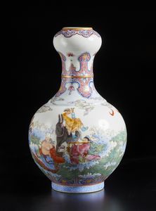 Arte Cinese : Tazza Qingbai con fiori di loto Cina, dinastia Song, XII secolo  - Asta Asta 392 | ARTE ORIENTALE E ISLAMICA - ARTE AFRICANA, OCEANICA E DELLE AMERICHE - EAST AND SOUTH: ASIAN, ISLAMIC, INDIAN AND ETHNOGRAPIC ART Online - Associazione Nazionale - Case d'Asta italiane