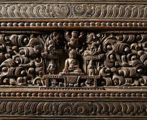 Arte Cinese : Coppia di vasi CantonCina, Qing, inizi XX secolo  - Asta Asta 392 | ARTE ORIENTALE E ISLAMICA - ARTE AFRICANA, OCEANICA E DELLE AMERICHE - EAST AND SOUTH: ASIAN, ISLAMIC, INDIAN AND ETHNOGRAPIC ART Online - Associazione Nazionale - Case d'Asta italiane