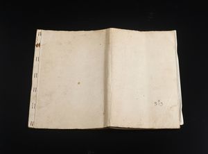 Arte Cinese : Fiasca bianhu a fondo brunoCina, Song, X secolo  - Asta Asta 392 | ARTE ORIENTALE E ISLAMICA - ARTE AFRICANA, OCEANICA E DELLE AMERICHE - EAST AND SOUTH: ASIAN, ISLAMIC, INDIAN AND ETHNOGRAPIC ART Online - Associazione Nazionale - Case d'Asta italiane