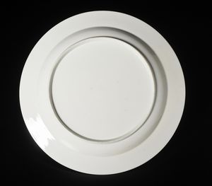 Arte Cinese : Fiasca quadrangolare lang yaoCina, Qing, XIX secolo  - Asta Asta 392 | ARTE ORIENTALE E ISLAMICA - ARTE AFRICANA, OCEANICA E DELLE AMERICHE - EAST AND SOUTH: ASIAN, ISLAMIC, INDIAN AND ETHNOGRAPIC ART Online - Associazione Nazionale - Case d'Asta italiane