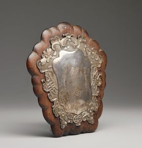 Arte Cinese : Coppia di vasi cloisonn�Cina, dinastia Qing, XIX secolo  - Asta Asta 392 | ARTE ORIENTALE E ISLAMICA - ARTE AFRICANA, OCEANICA E DELLE AMERICHE - EAST AND SOUTH: ASIAN, ISLAMIC, INDIAN AND ETHNOGRAPIC ART Online - Associazione Nazionale - Case d'Asta italiane