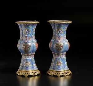Arte Cinese : Incensiere tripode in argento. Cina, dinastia Qing, fine XIX secolo  - Asta Asta 392 | ARTE ORIENTALE E ISLAMICA - ARTE AFRICANA, OCEANICA E DELLE AMERICHE - EAST AND SOUTH: ASIAN, ISLAMIC, INDIAN AND ETHNOGRAPIC ART Online - Associazione Nazionale - Case d'Asta italiane