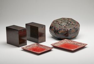 Arte Cinese - Gruppo di quattro specchi in bronzo. Cina, dinastia Tang e Song