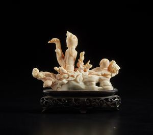 Arte Cinese : Contenitore in bronzo Cina, dinastia Song (?), X secolo (?)  - Asta Asta 392 | ARTE ORIENTALE E ISLAMICA - ARTE AFRICANA, OCEANICA E DELLE AMERICHE - EAST AND SOUTH: ASIAN, ISLAMIC, INDIAN AND ETHNOGRAPIC ART Online - Associazione Nazionale - Case d'Asta italiane