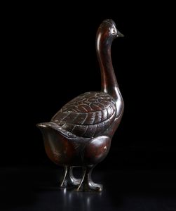 Arte Cinese : Tazza in ''smalto di Pechino'' Cina, dinastia Qing, XIX secolo  - Asta Asta 392 | ARTE ORIENTALE E ISLAMICA - ARTE AFRICANA, OCEANICA E DELLE AMERICHE - EAST AND SOUTH: ASIAN, ISLAMIC, INDIAN AND ETHNOGRAPIC ART Online - Associazione Nazionale - Case d'Asta italiane