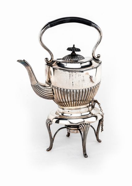 Teiera in sheffield con rechaud, Inghilterra, fine del XIX secolo  - Asta Asta a Tempo - Antiquariato - Associazione Nazionale - Case d'Asta italiane