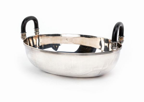 Centrotavola ovale in metallo argentato, C.E.S.A.  - Asta Asta a Tempo - Antiquariato - Associazione Nazionale - Case d'Asta italiane