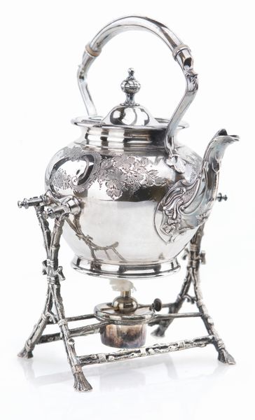 Antica teiera con fornello in metallo argentato  - Asta Asta a Tempo - Antiquariato - Associazione Nazionale - Case d'Asta italiane