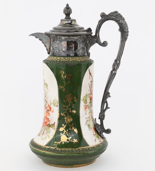 Caffettiera in terraglia e metallo argentato, W Wood & co., Inghilterra, fine XIX secolo  - Asta Asta a Tempo - Antiquariato - Associazione Nazionale - Case d'Asta italiane