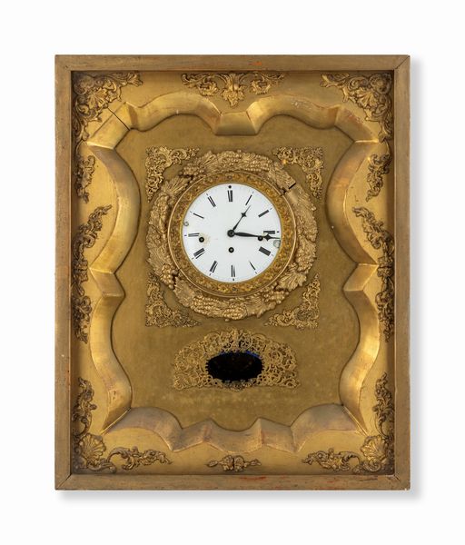 Orologio da muro in legno dorato, Austria XIX secolo  - Asta Asta a Tempo - Antiquariato - Associazione Nazionale - Case d'Asta italiane