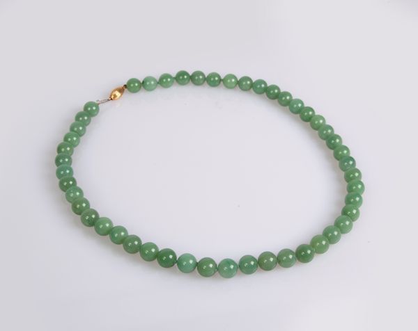 Collana in giada e oro  - Asta Asta a Tempo - Gioielli e Preziosi - Associazione Nazionale - Case d'Asta italiane