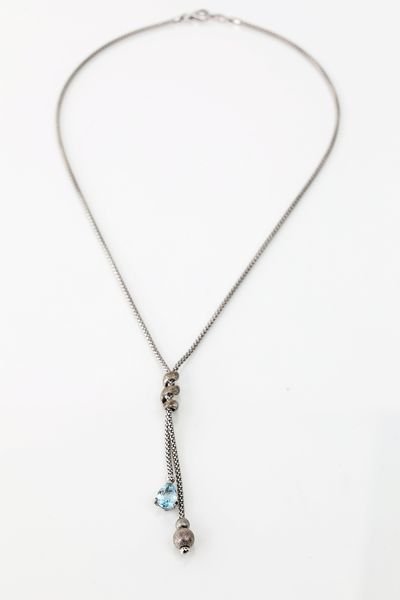 Collana in oro e topazio azzurro  - Asta Asta a Tempo - Gioielli e Preziosi - Associazione Nazionale - Case d'Asta italiane