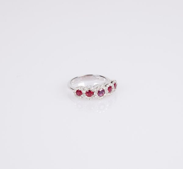 Anello in oro brillanti e rubini  - Asta Asta a Tempo - Gioielli e Preziosi - Associazione Nazionale - Case d'Asta italiane