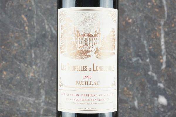Les Tourelles de Longueville Chteau de Pichon Longueville 1997  - Asta Smart Wine 2.0 | Click & Drink - Associazione Nazionale - Case d'Asta italiane
