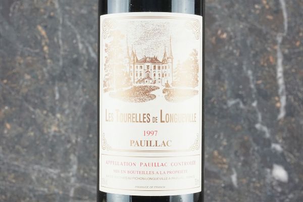Les Tourelles de Longueville Ch�teau de Pichon Longueville 1997  - Asta Smart Wine 2.0 | Click & Drink - Associazione Nazionale - Case d'Asta italiane