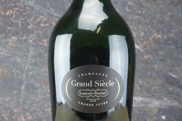 Grande Cuv&eacute;e Grand Si&egrave;cle Laurent-Perrier  - Asta Smart Wine 2.0 | Click & Drink - Associazione Nazionale - Case d'Asta italiane