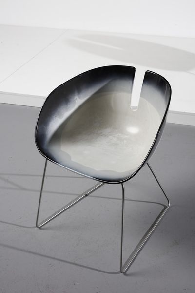 URQUIOLA PATRICIA (n. 1961) : Coppia di sedie Fjord H per Moroso  - Asta Asta 393 | DESIGN E ARTI DECORATIVE DEL NOVECENTO Online - Associazione Nazionale - Case d'Asta italiane