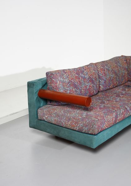 CITTERIO ANTONIO (n. 1950) : Divano Sity per B&B  - Asta Asta 393 | DESIGN E ARTI DECORATIVE DEL NOVECENTO Online - Associazione Nazionale - Case d'Asta italiane