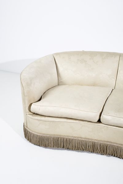 CASA E GIARDINO : Divano  - Asta Asta 393 | DESIGN E ARTI DECORATIVE DEL NOVECENTO Online - Associazione Nazionale - Case d'Asta italiane