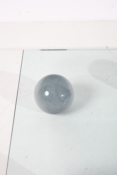 VIGNELLI MASSIMO (n. 1931) : Tavolino da salotto Metaphora per Castigliani  - Asta Asta 393 | DESIGN E ARTI DECORATIVE DEL NOVECENTO Online - Associazione Nazionale - Case d'Asta italiane