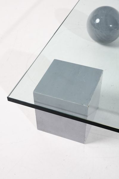 VIGNELLI MASSIMO (n. 1931) : Tavolino da salotto Metaphora per Castigliani  - Asta Asta 393 | DESIGN E ARTI DECORATIVE DEL NOVECENTO Online - Associazione Nazionale - Case d'Asta italiane