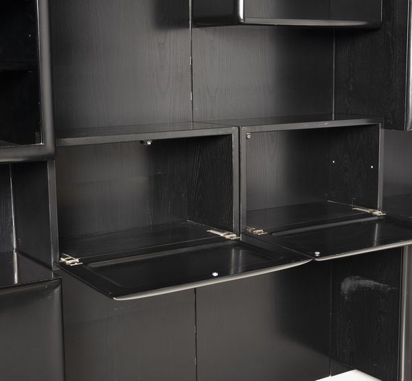 MANIFATTURA ITALIANA : Libreria  - Asta Asta 393 | DESIGN E ARTI DECORATIVE DEL NOVECENTO Online - Associazione Nazionale - Case d'Asta italiane