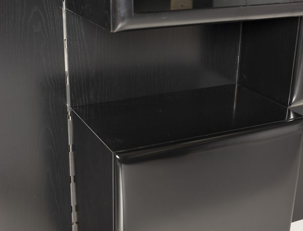 MANIFATTURA ITALIANA : Libreria  - Asta Asta 393 | DESIGN E ARTI DECORATIVE DEL NOVECENTO Online - Associazione Nazionale - Case d'Asta italiane