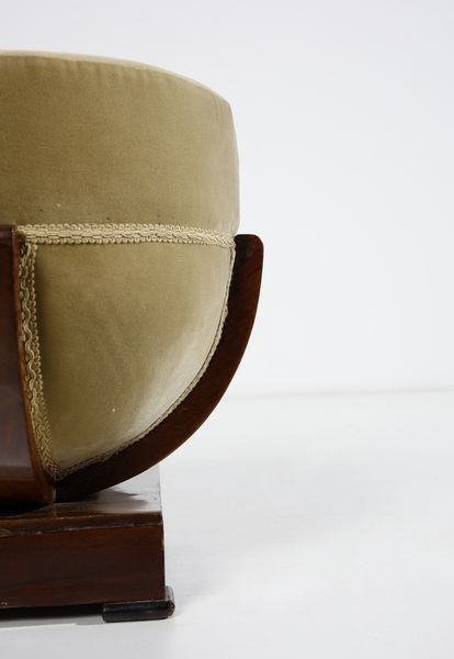 ARREDAMENTI BORSANI VAREDO (ABV) : Coppia di sgabelli  - Asta Asta 393 | DESIGN E ARTI DECORATIVE DEL NOVECENTO Online - Associazione Nazionale - Case d'Asta italiane