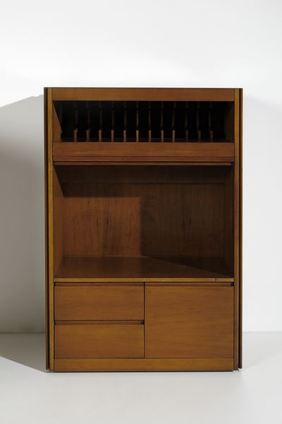 MANGIAROTTI ANGELO (1921 - 2012) : Coppia di credenze 4D  per Molteni  - Asta Asta 393 | DESIGN E ARTI DECORATIVE DEL NOVECENTO Online - Associazione Nazionale - Case d'Asta italiane