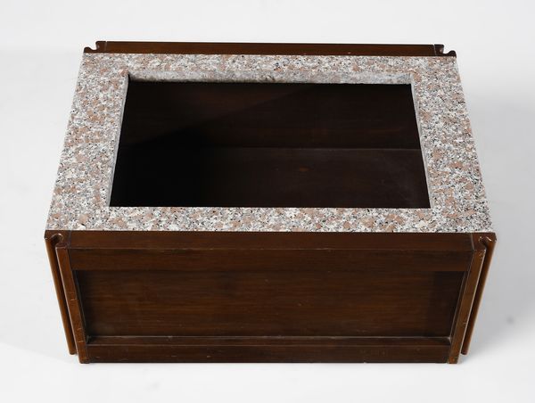 MANGIAROTTI ANGELO (1921 - 2012) : attribuito. Fioriera  - Asta Asta 393 | DESIGN E ARTI DECORATIVE DEL NOVECENTO Online - Associazione Nazionale - Case d'Asta italiane